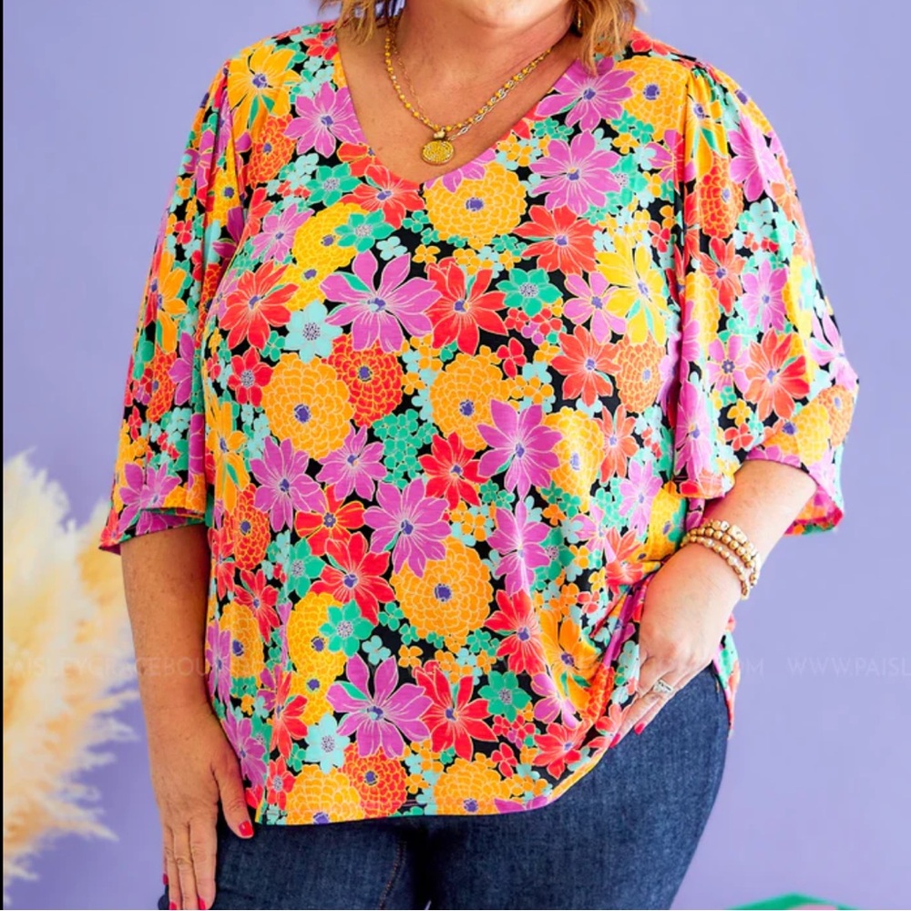 Dear‎ Scarlett Floral Top